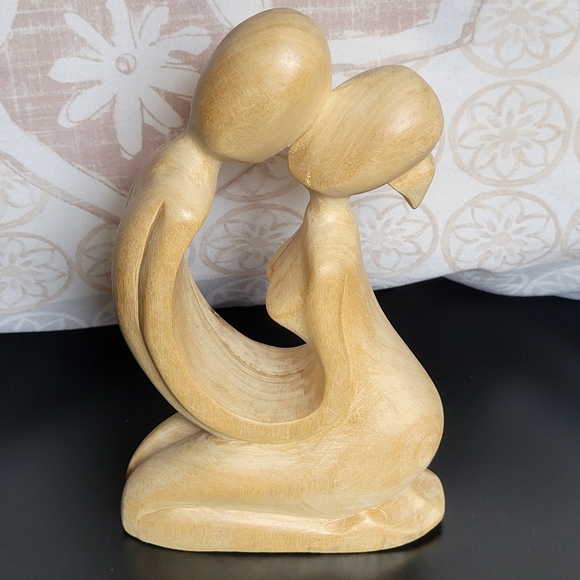 Hand Carved Wooden Abstract Couple Kissing - Picture 9 of 9